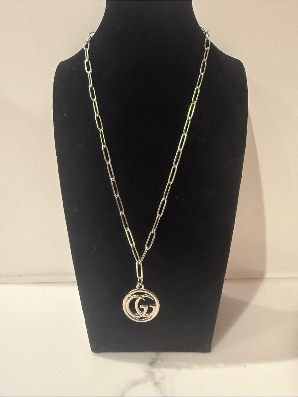 Upcycled Gucci Silver Double G Round Pendant Necklace - Picture 2 of 5